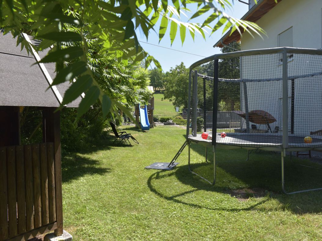 Trampoling Bachansicht