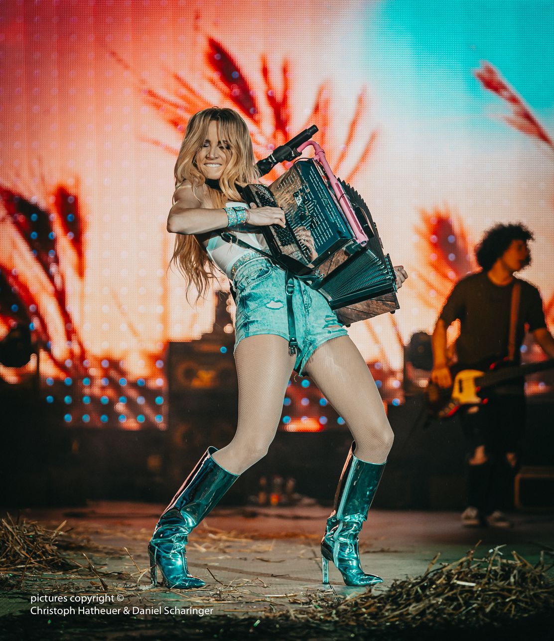 02_Pressefoto_MelissaNaschenweng_cChristophHatheuer