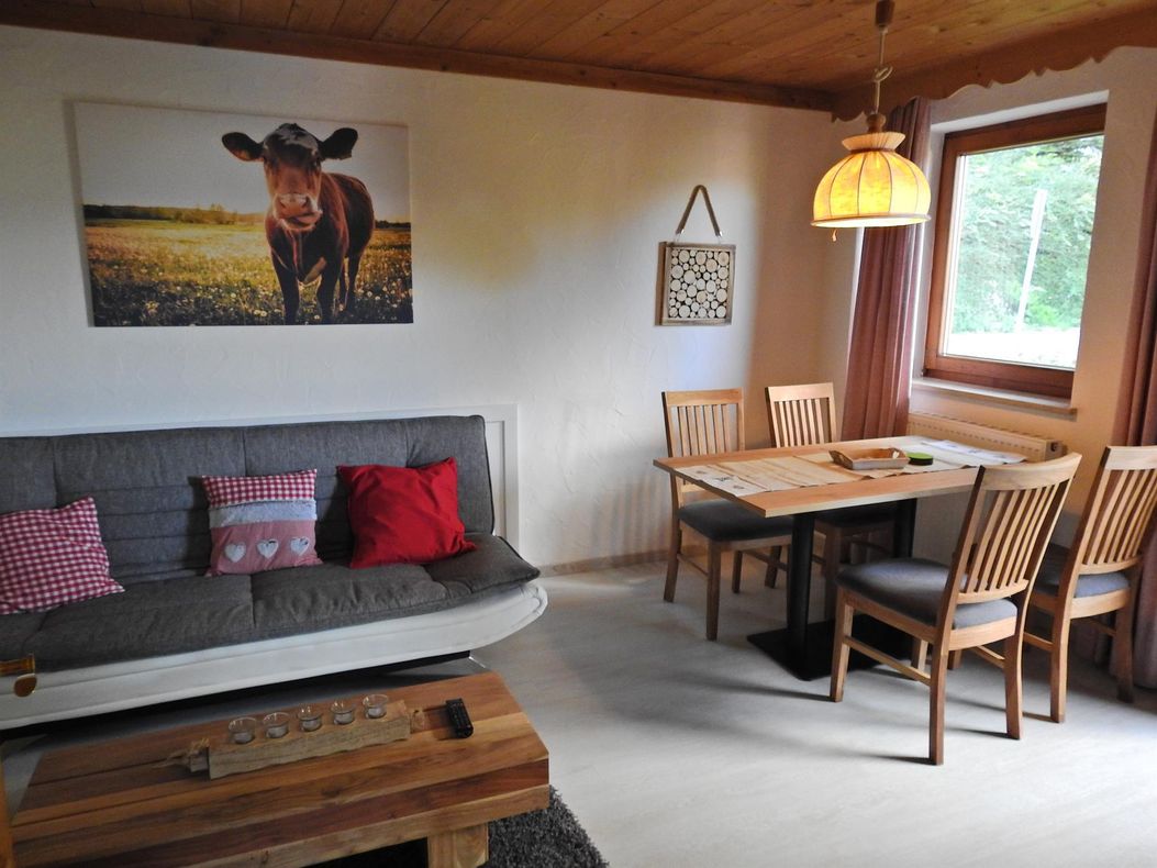 Wohn- Esszimmer "Benno"