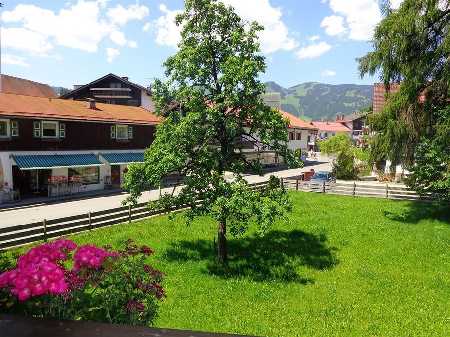 Blick vom Balkon Sommer