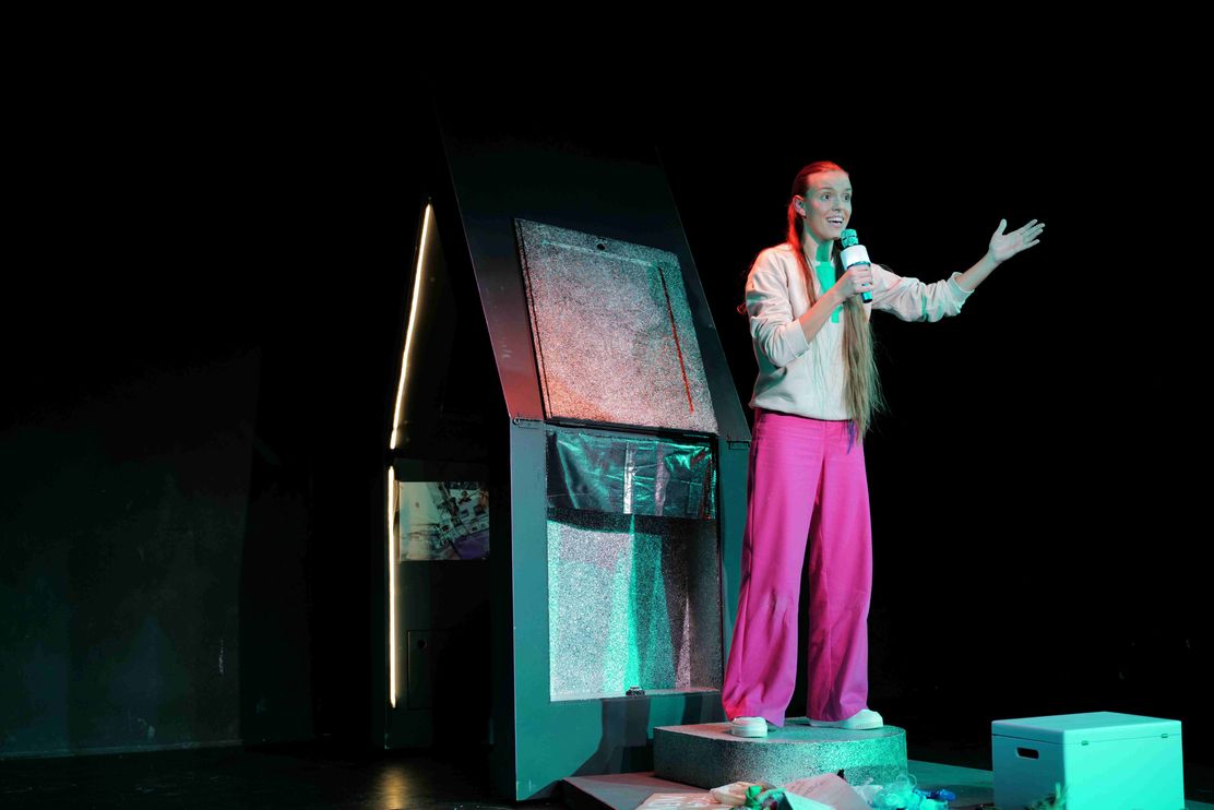 YoungRebelGirls_552k_MarieLemmle_LTS_FotoJürgenBartenschlager