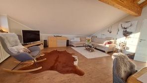 Wohn- u. Eßzimmer Bild 2