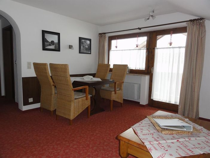 Wohnzimmer W 3