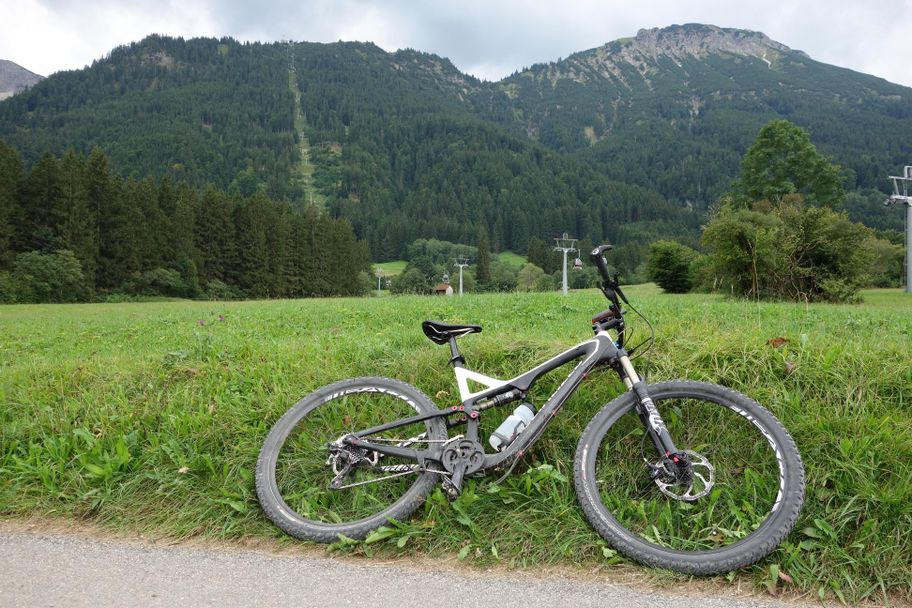 Breitenberg inkl Ostlerhütte auf dem rechten Rücken - und jetzt ab zum kühlen Blonden