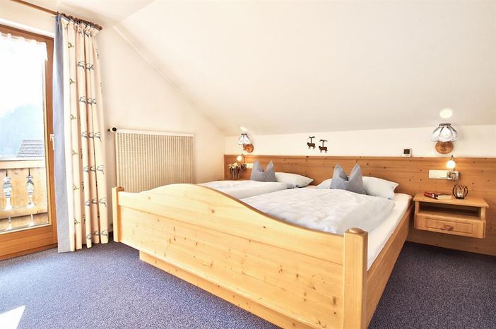 Fewo Rotspitze Schlafzimmer