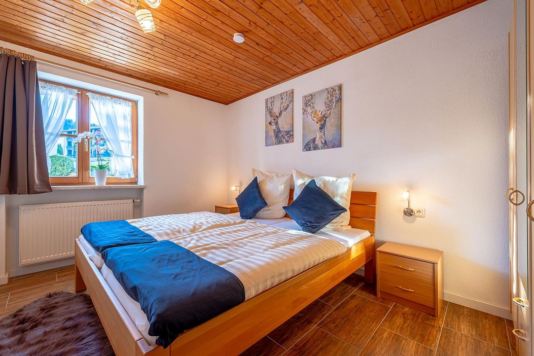 Schlafzimmer - Apartment Rindalphorn