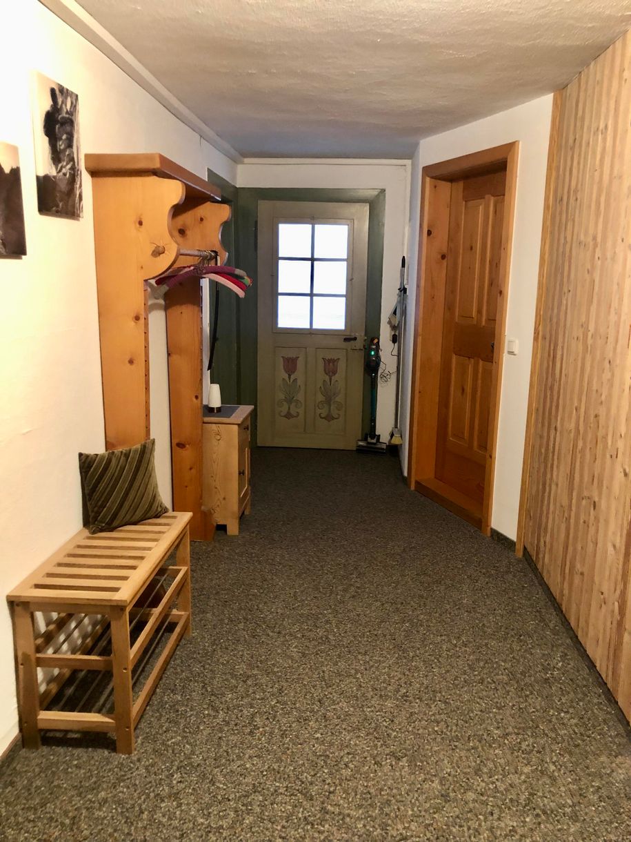 Hausgang mit Garderobe