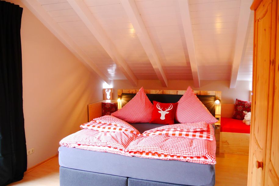 Schlafzimmer 2