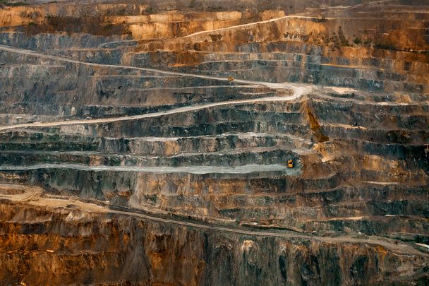 Sebastian Bühler, Toxische Ästhetik, Serbien 8, 2023, Fineart Print auf Hahnemühle Papier, 100 × 70 cm