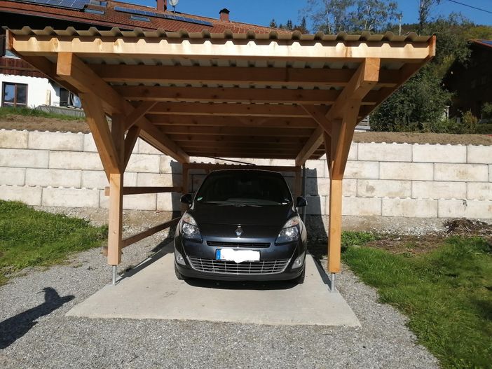 Carport for the guests of "FeWo Löwenzahn"