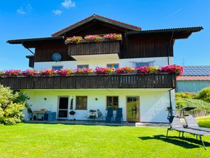 Ferienwohnung „Auszeit“ ebenerdig-Außenansicht