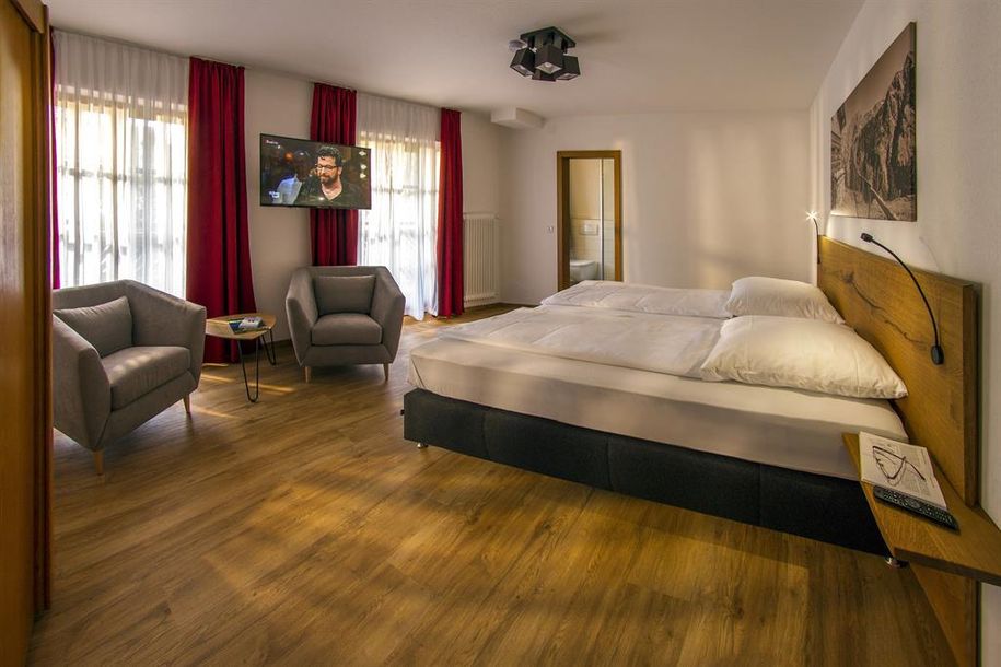 Doppelzimmer mit Balkon
