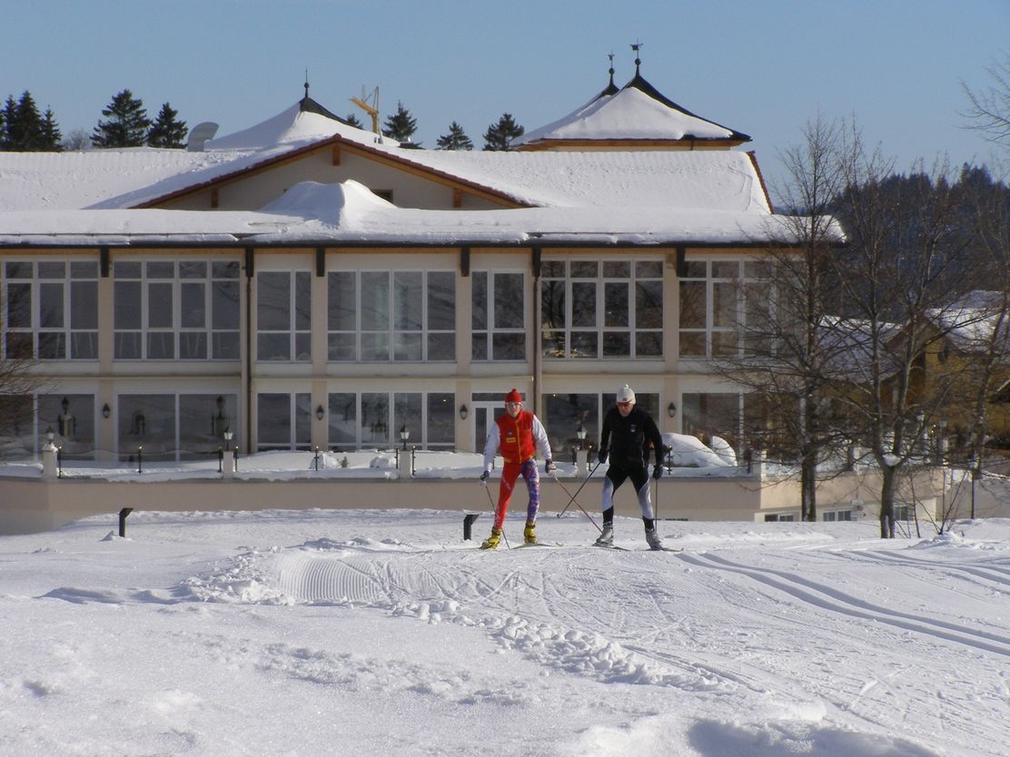 In der Golfplatzrunde (2)
