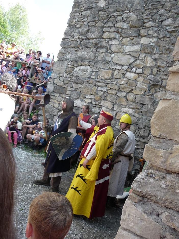 Burgfest in der Ruine Laubenbergerstein