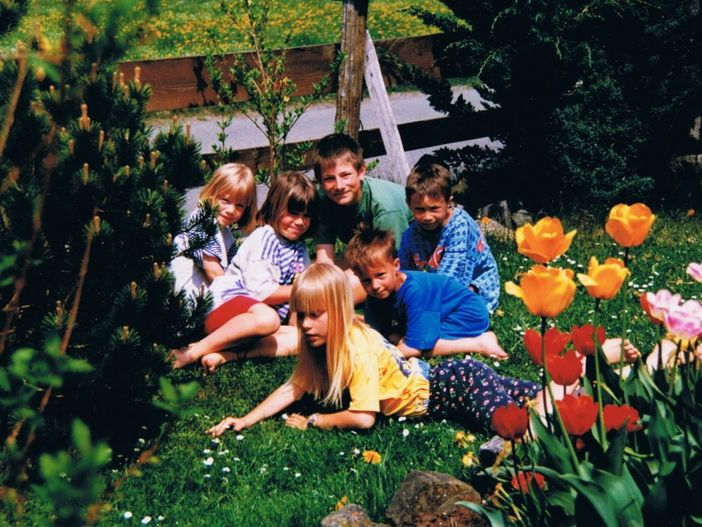 spielende Kinder