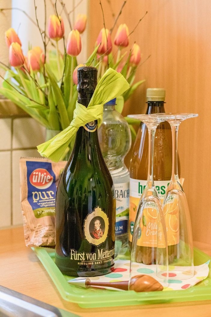 Zur Begrüßung