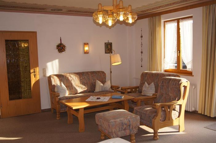 FeWo groß Wohnzimmer