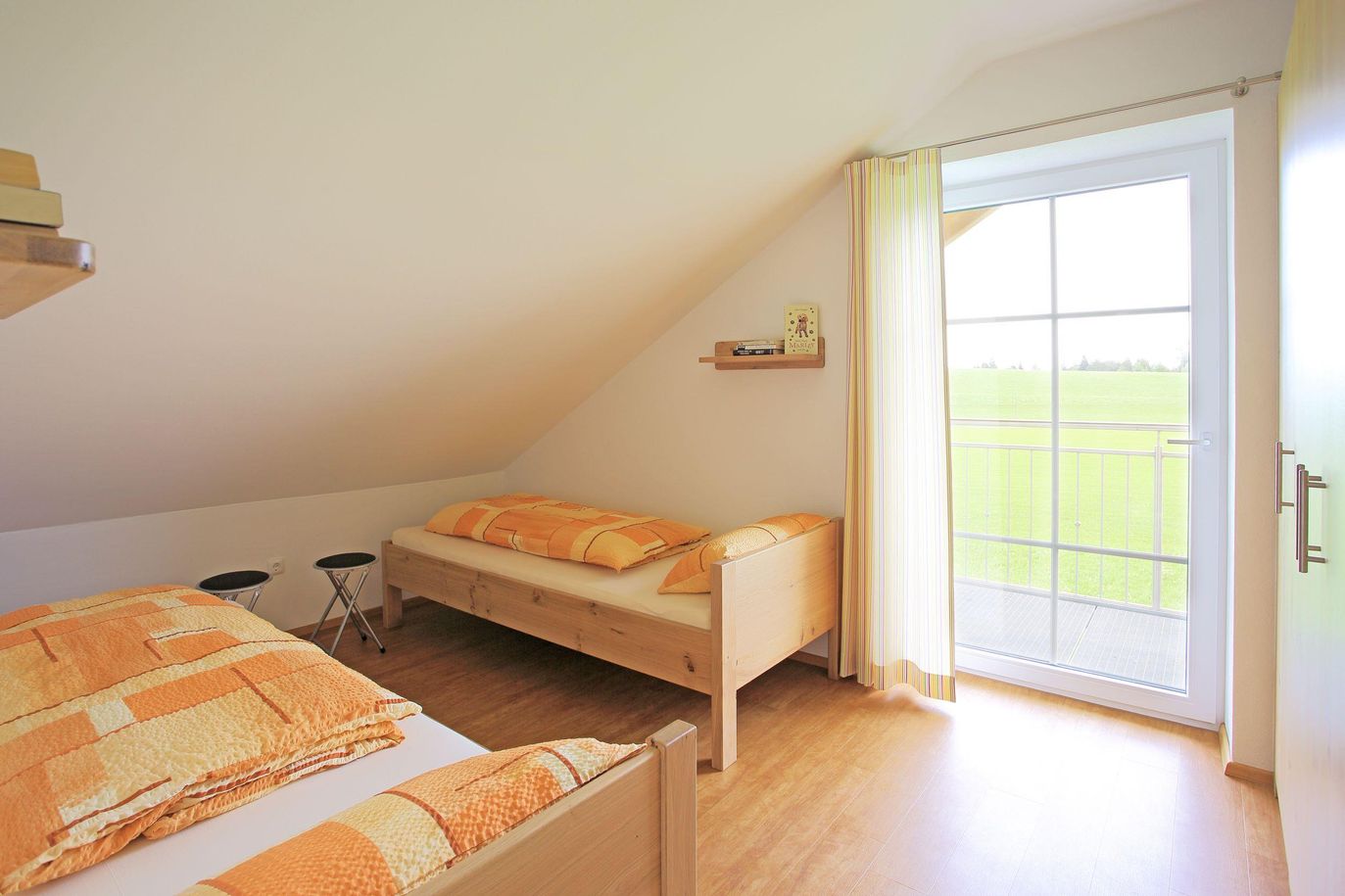 Kinderzimmer Sonnenblume klein