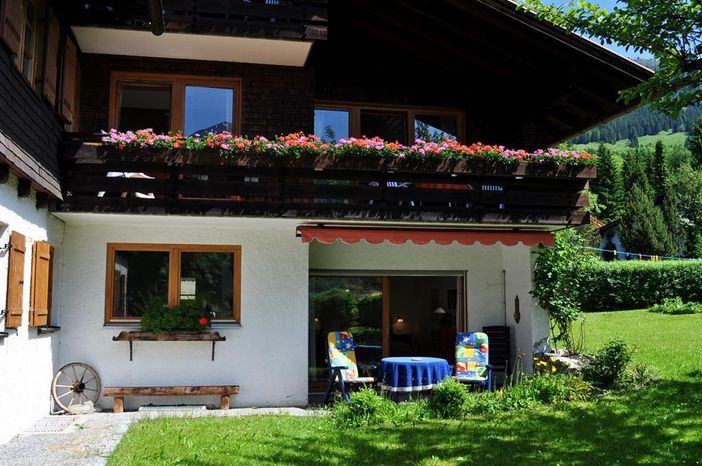 Terrasse Fewo EG