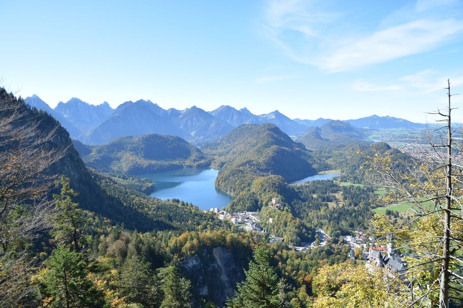 Blick auf Alpsee und Schwansee