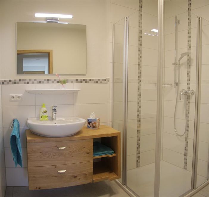 Dusche ,WC