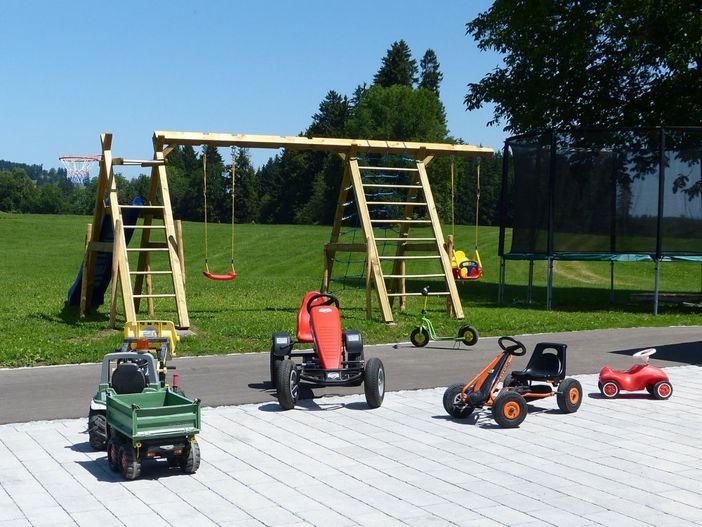 fuhrparkmitschaukellandhausendre