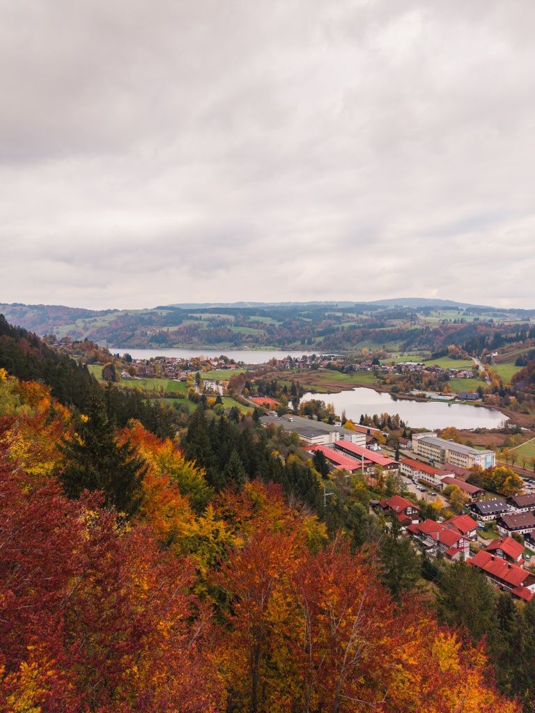 Kleiner und Großer Alpsee von oben