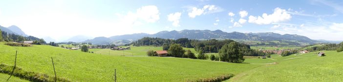 typisch allgäuerische Landschaft