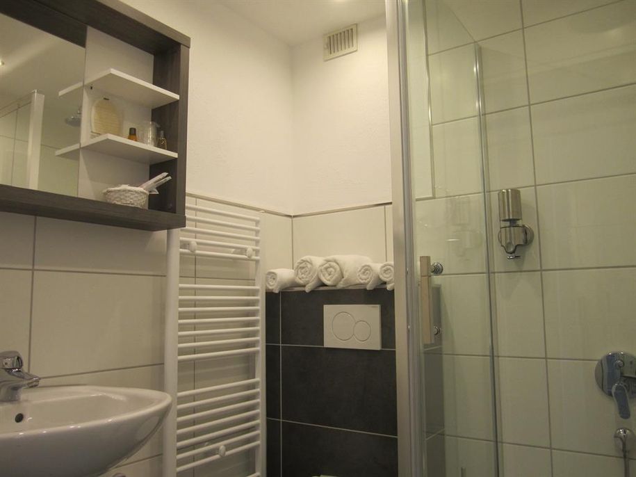 Bad/Doppelzimmer