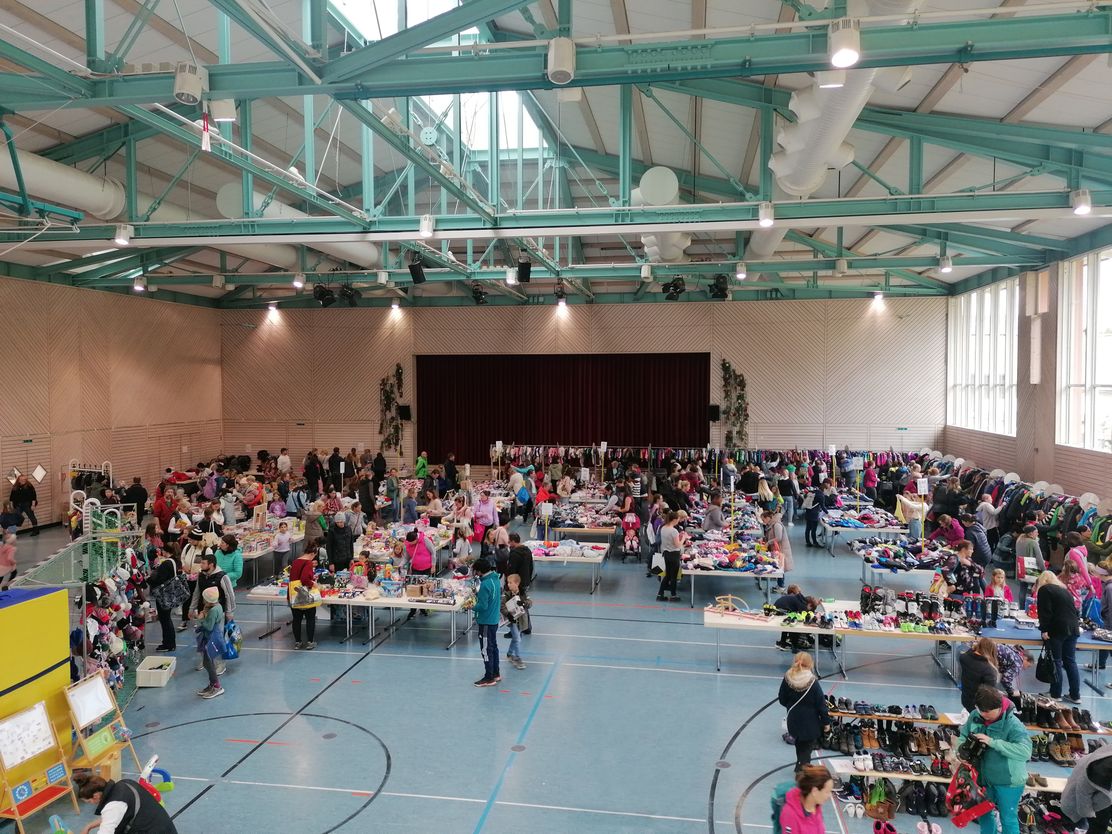 Kleidermarkt für Kinderbekleidung Nesselwang