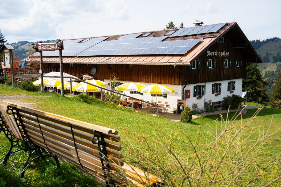 Einkehrmöglichkeit in der Oberstiegalpe