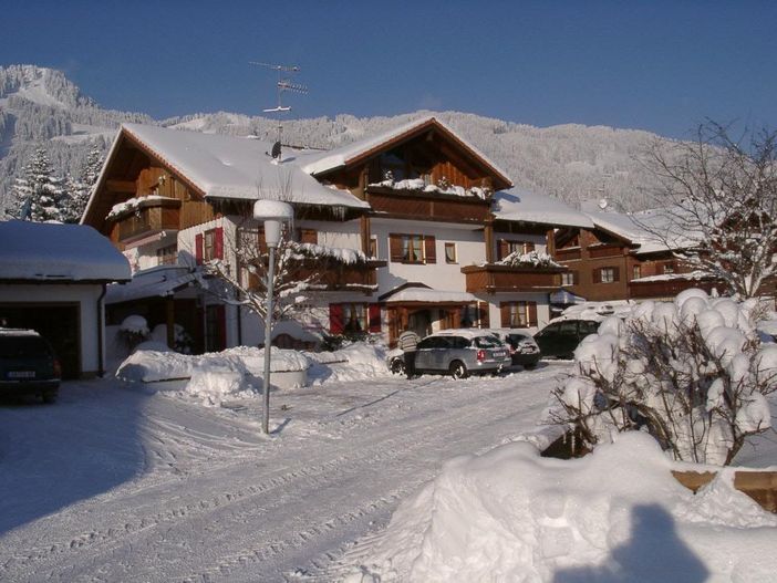 Landhaus Charivari im Winter