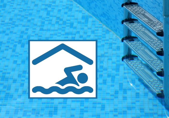 Schwimmbad im Haus