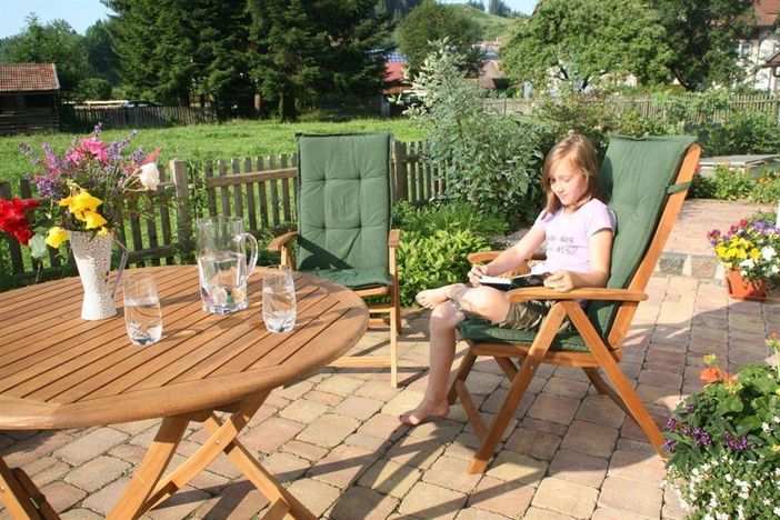 gemütliches Sitzen im Garten