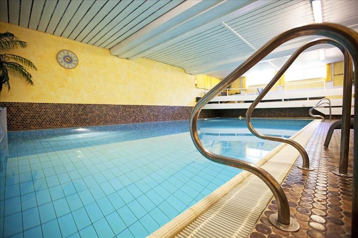 Schwimmbad