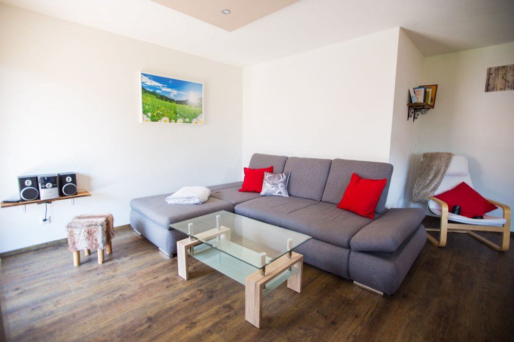 Alpenstyle1: Couch mit Longchair