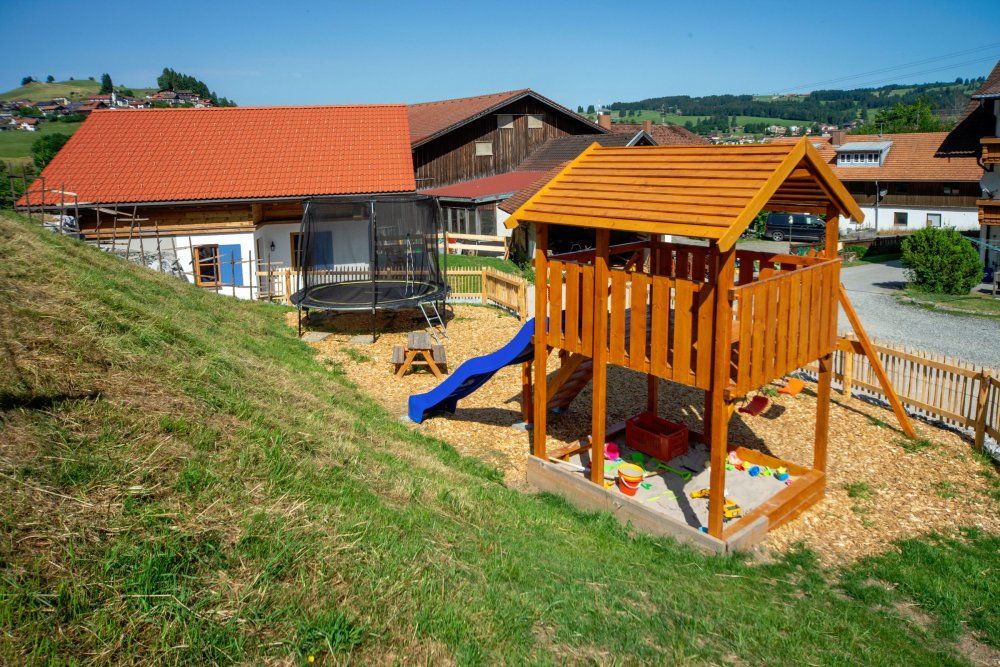 K-22558_Spielplatz_4007__Tanner-Werbung