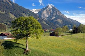 Aussicht vom Wanderweg in Hinang
