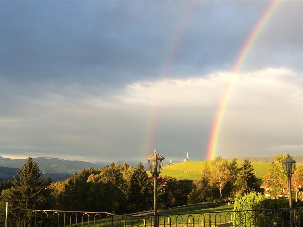 Regenbogen überm Paradies