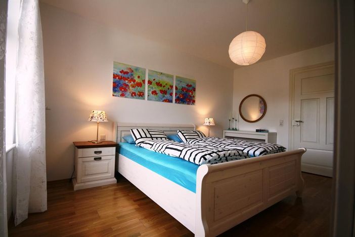 Schlafzimmer2
