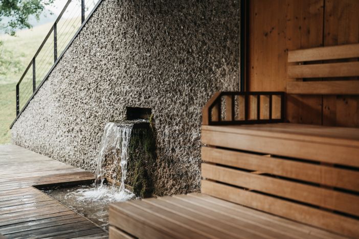 naturhotel_chesa_spa_sauna_blick_quelle
