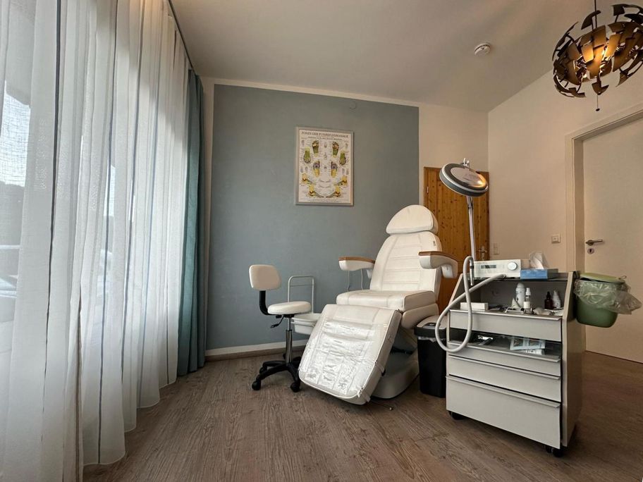 Behandlungsliege in der Fuss Oase