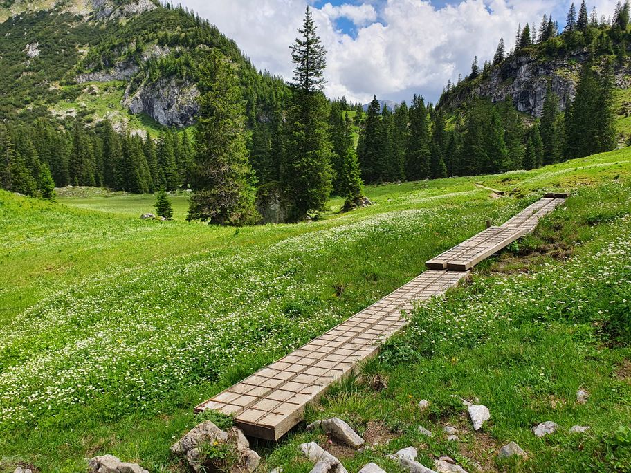 Zwischen Gabelschrofen und Tegelberg