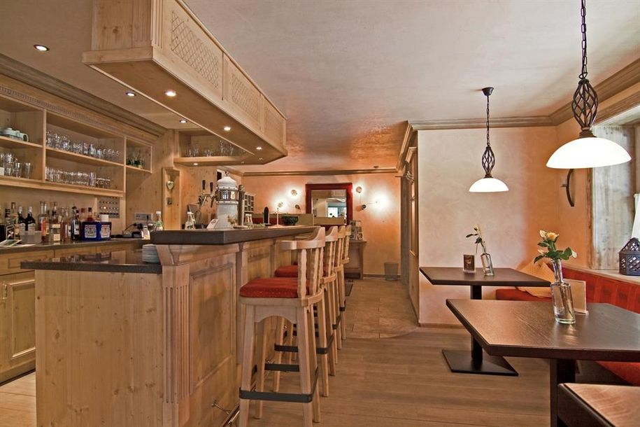Bar-Lounge (2)