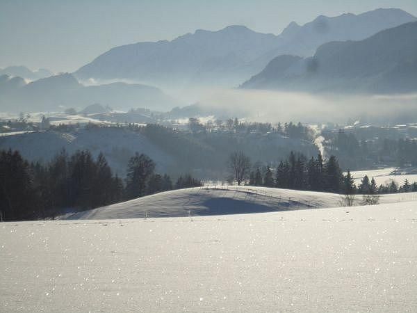 Winterpanorama vor dem Haus