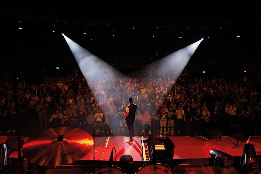 PB5_OVoQfeat.MarcMartel_Credit_CrystalK.Martel_print