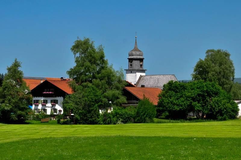 unser Hof aus Richtung Süden