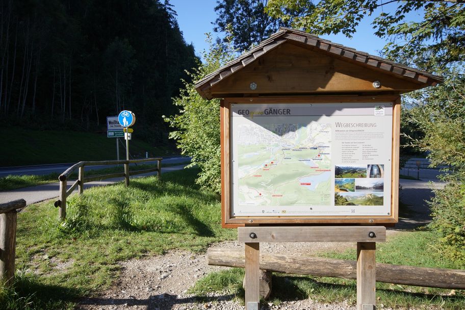 Parkplatz Baumkronenweg Start GeogrenzGänger