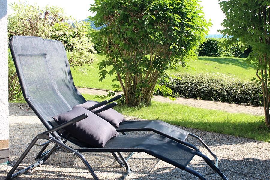 - die Terrasse lädt bei schönem Wetter ein