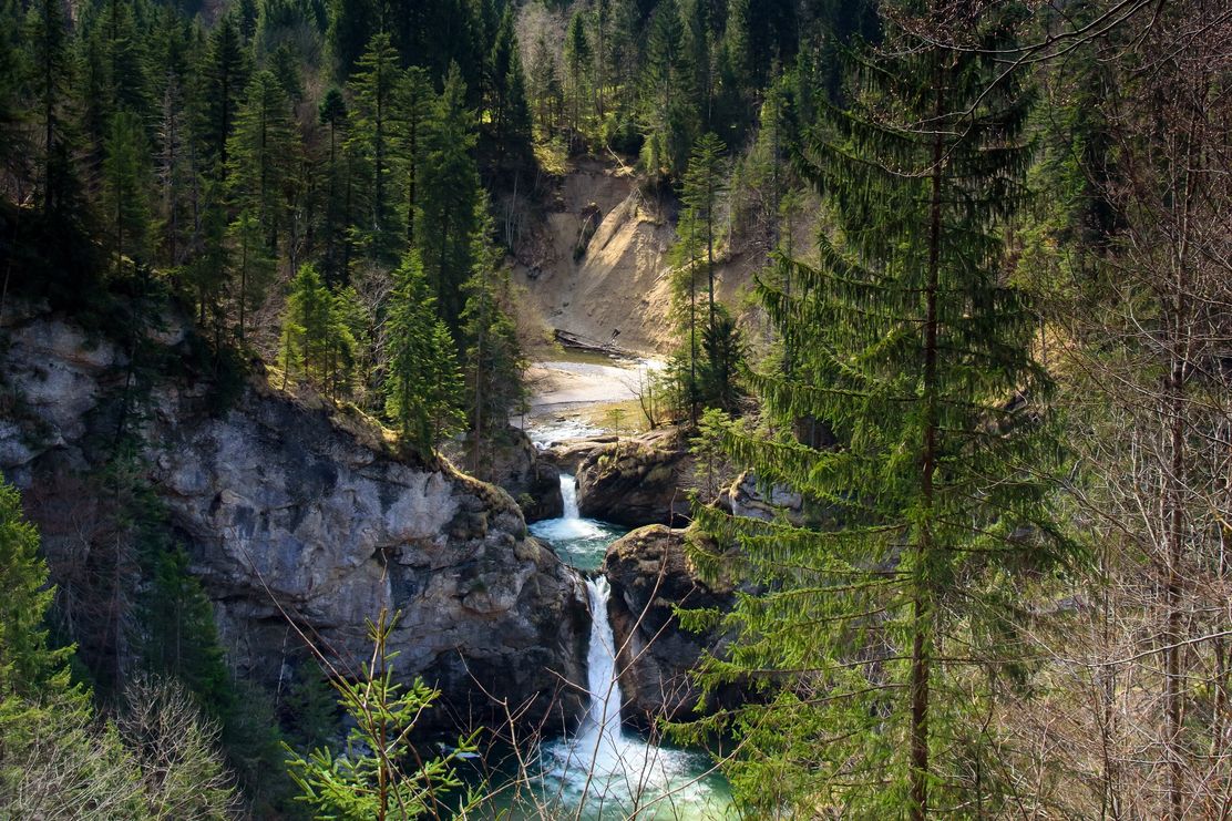 Vom Hündlekopf zu den Buchenegger Wasserfällen